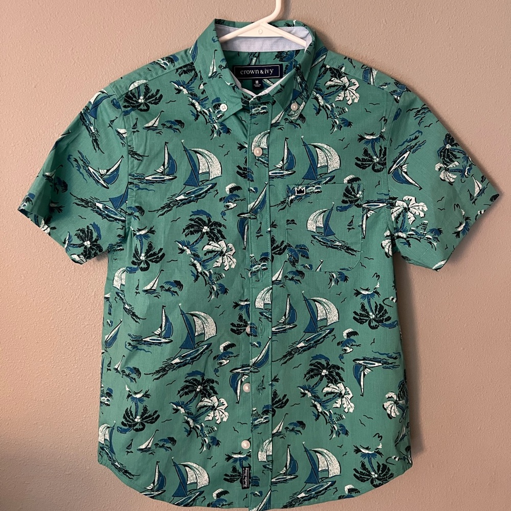 Crown and Ivy youth boys medium button up shirt